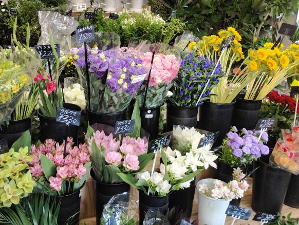 「花長」　（神奈川県平塚市）の花屋店舗写真3